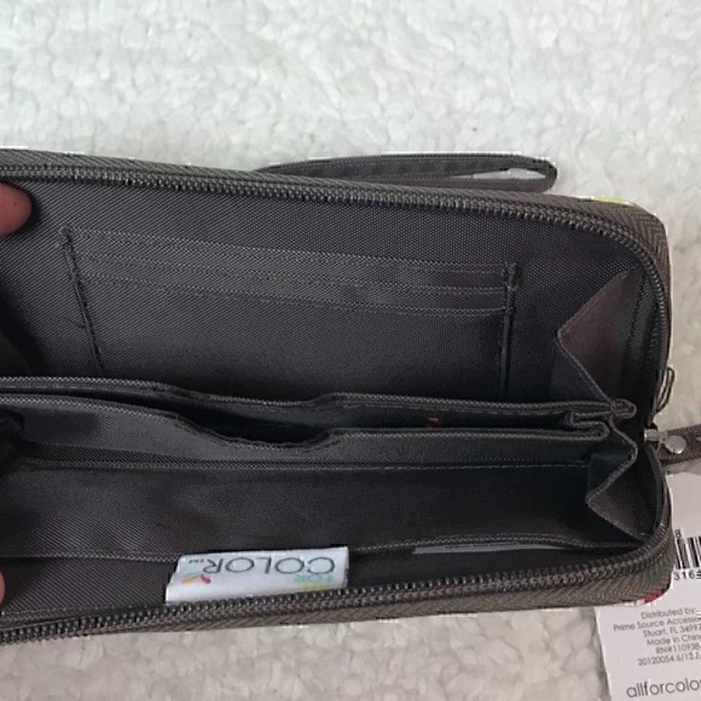 All For Color Wristlet Wallet - Picture 4 of 5